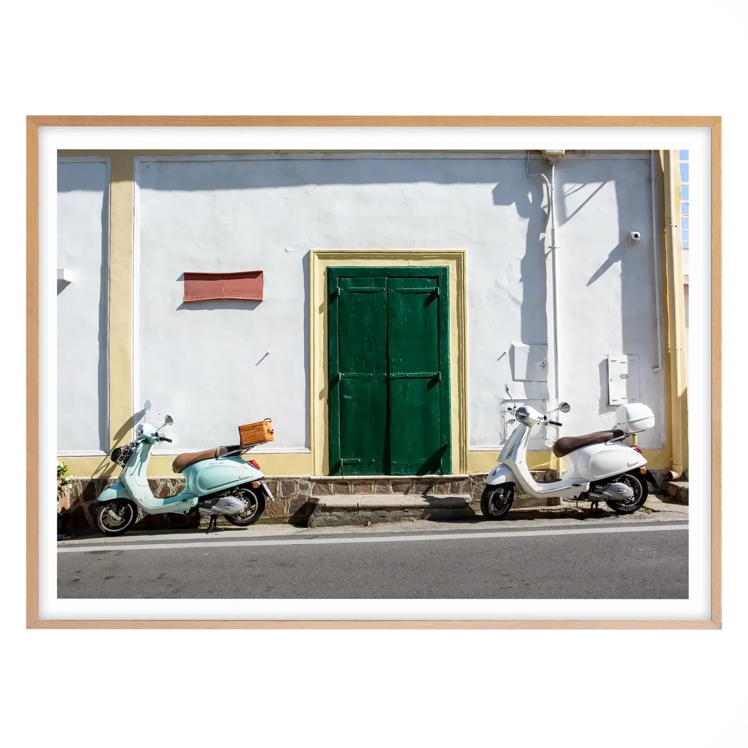 Double Vespa Vista