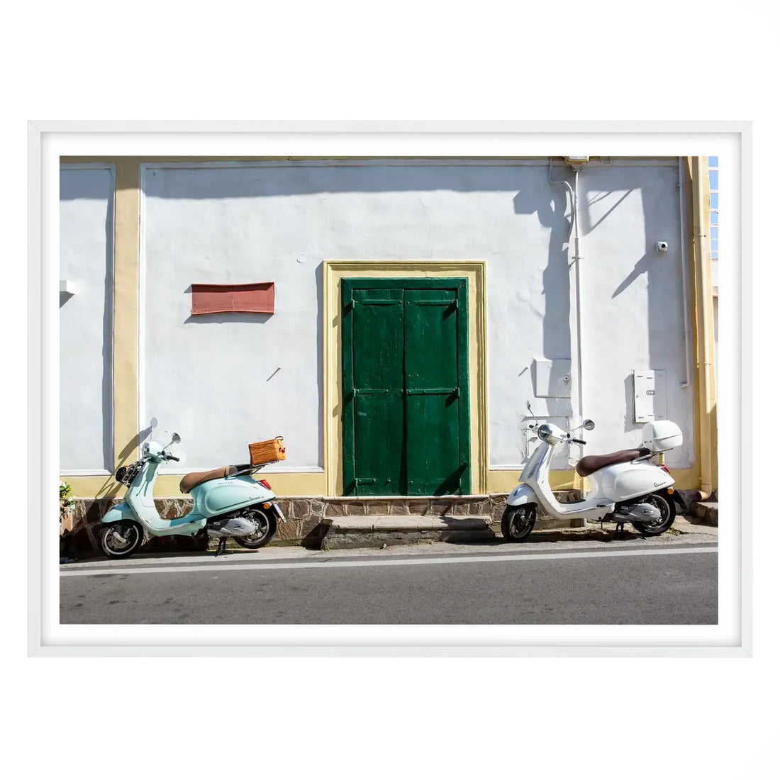 Double Vespa Vista